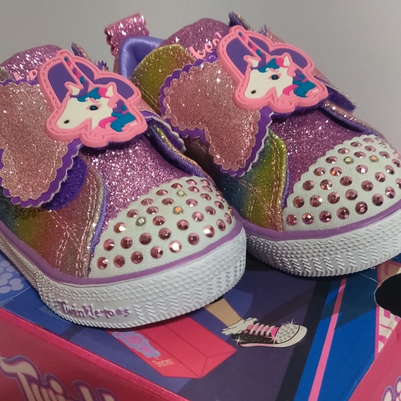 TWINKLE TOES SHUFFLE LITE SPARKLE PALS - Picture 7 of 9